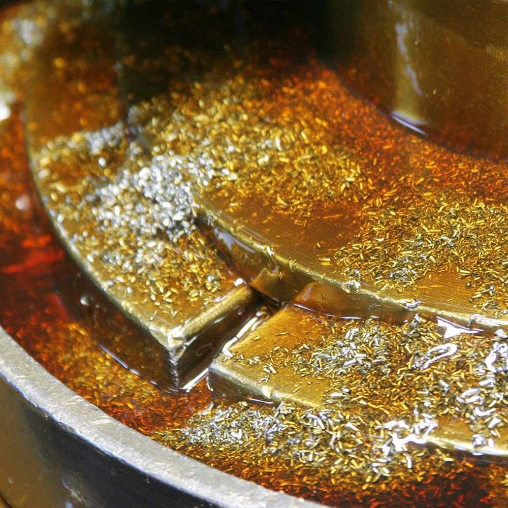 Yağ Alma Ve Metal Temi̇zleme Ki̇myasalları